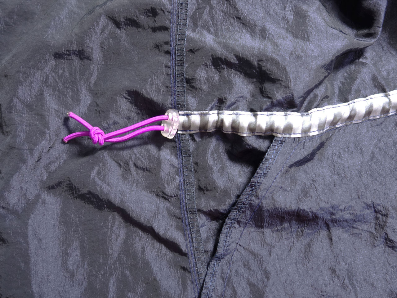 Tunnelzug aus Webband aufnähen