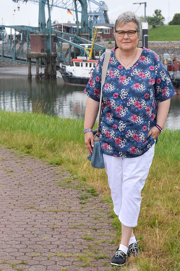 Bluse mit V-Ausschnitt Anleitung