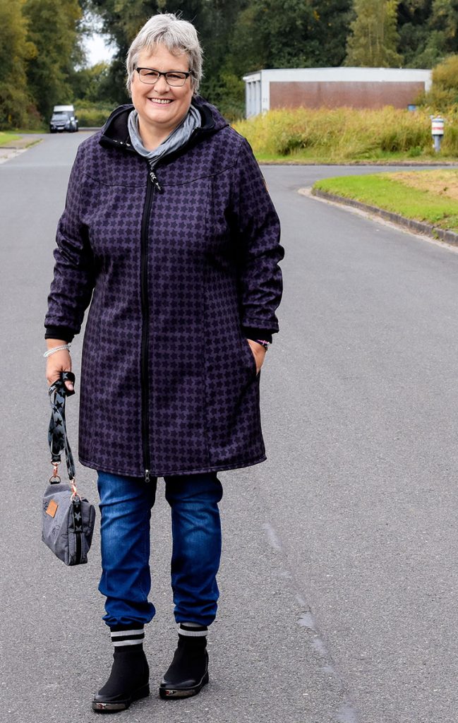 Softshellmantel für Plussize Größen format-nähen.de