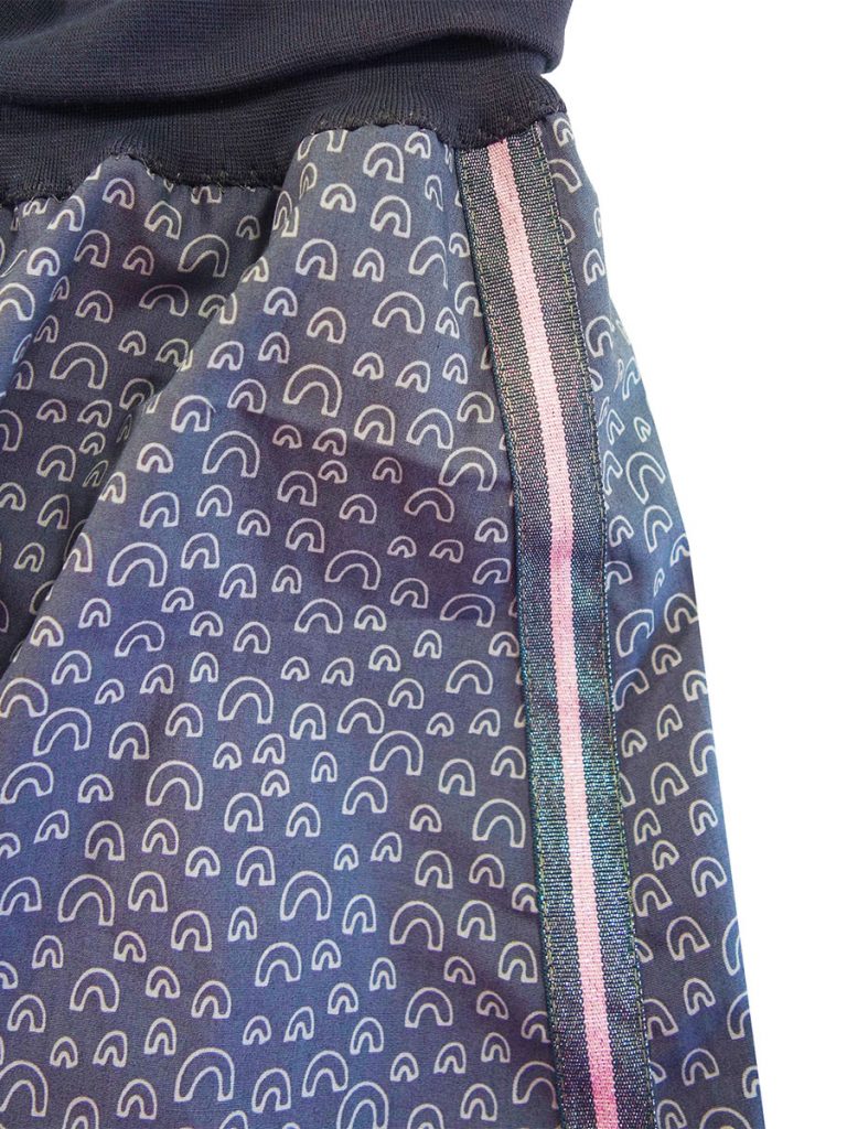 retro stripes - Streifband auf die Seitennaht nähen