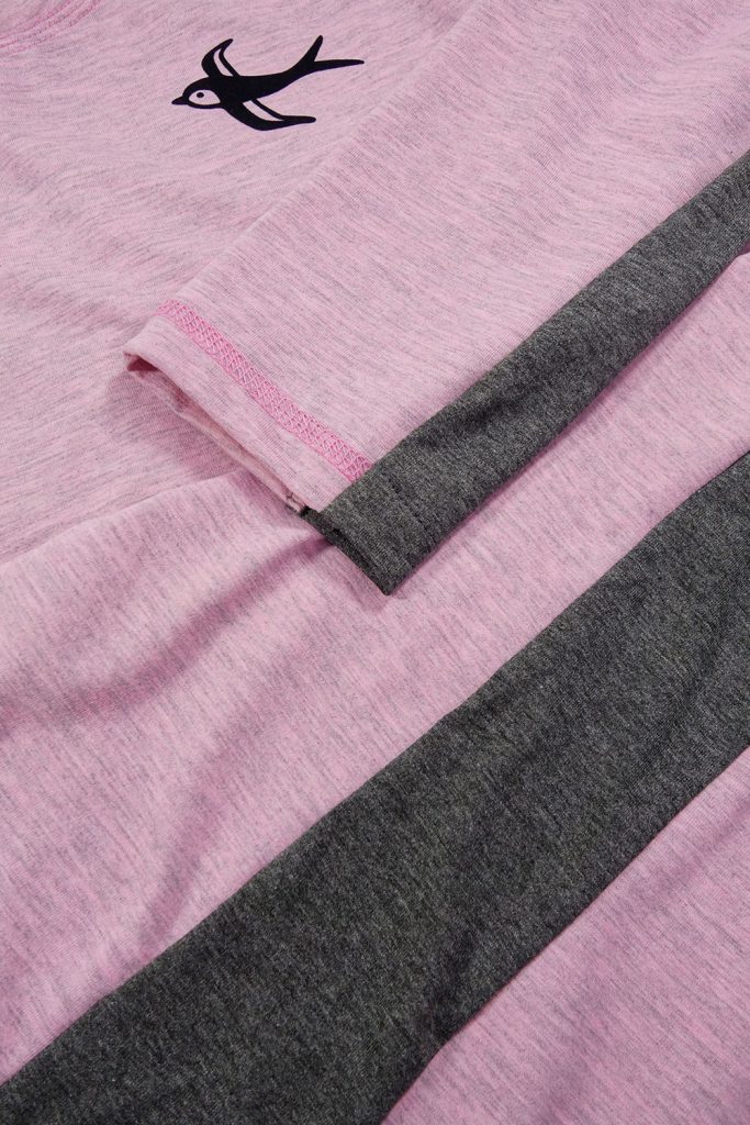 Sportliches Shirt mit Seitenstreifen nähen