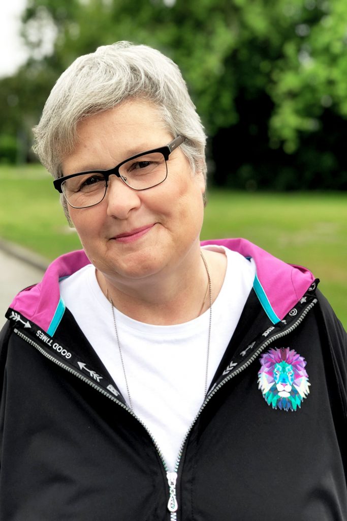 Blouson mit Kapuze nähen