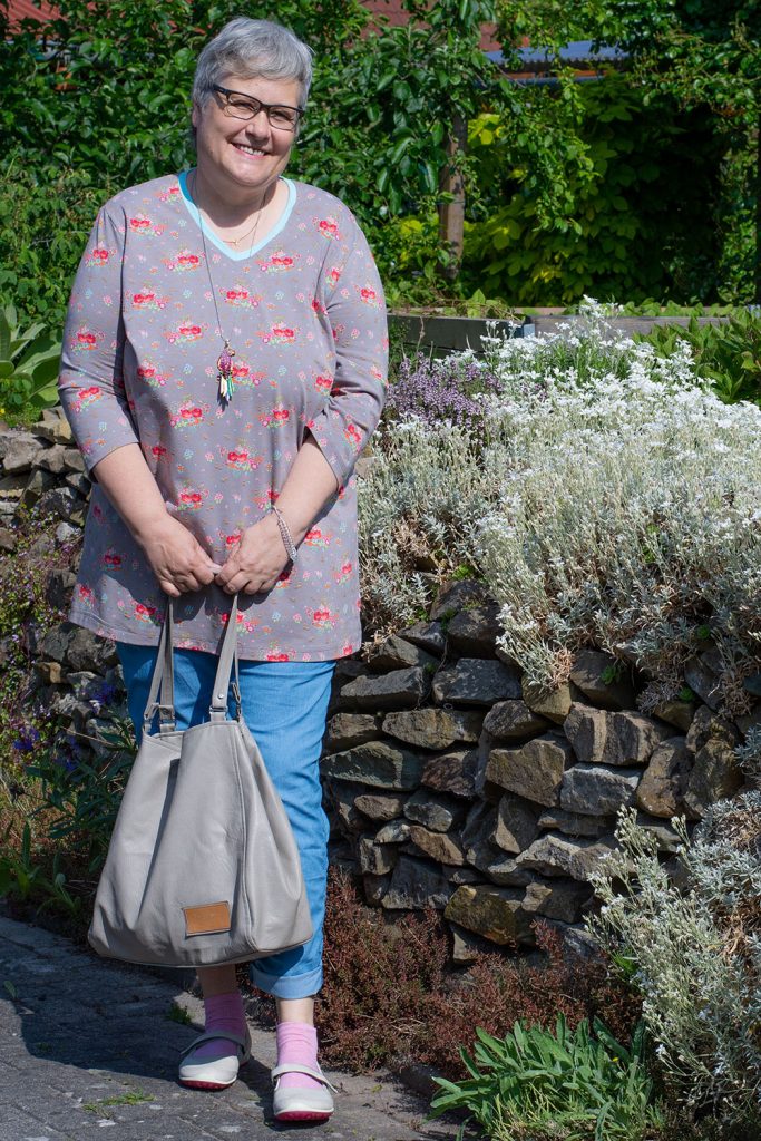 Schnittmusterkonzept Blusenshirt und Komfort-Hose