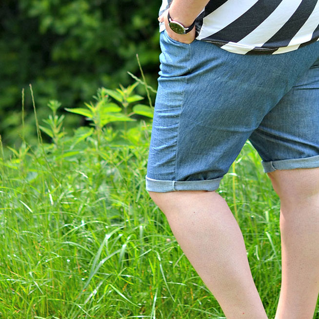 Kurze Hosen – Sarah hat sich jetzt endlich getraut