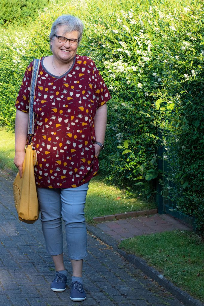 Feine Kunstfaser für Sommerkleidung