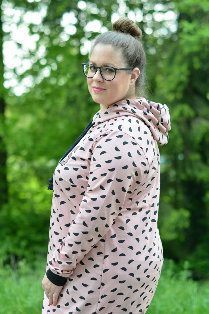 Blusenshirt Schnittmuster als Hoodiekleid