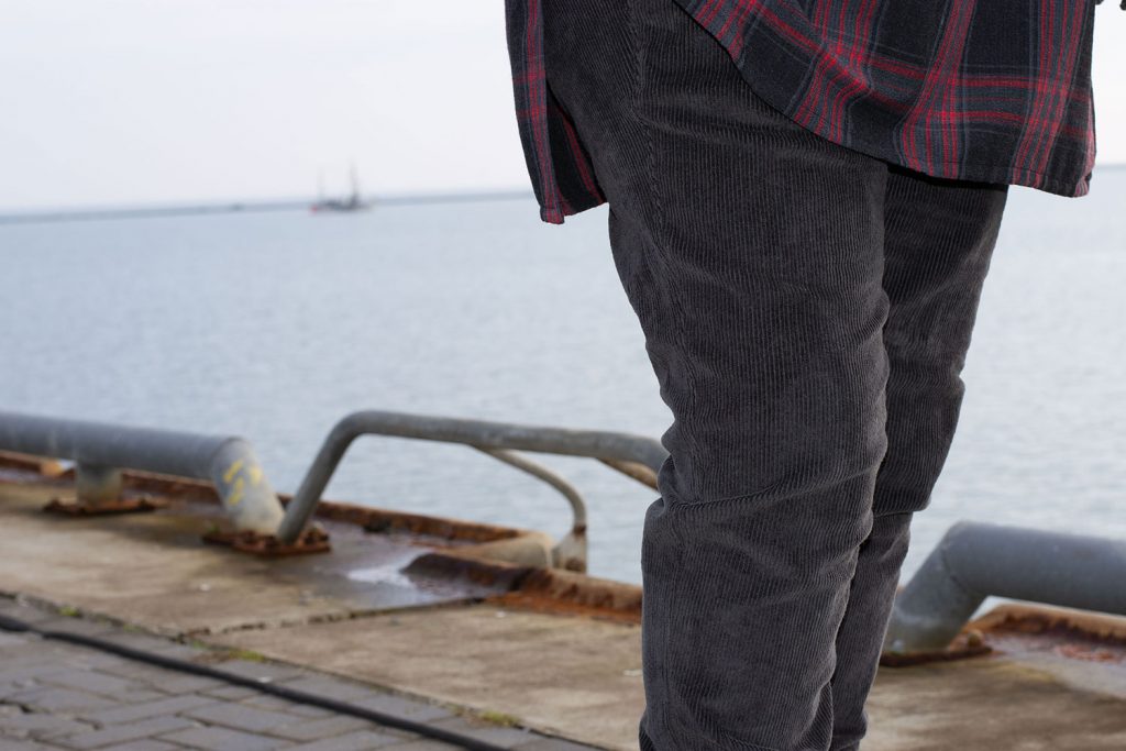 Cordstoffe für große Größen