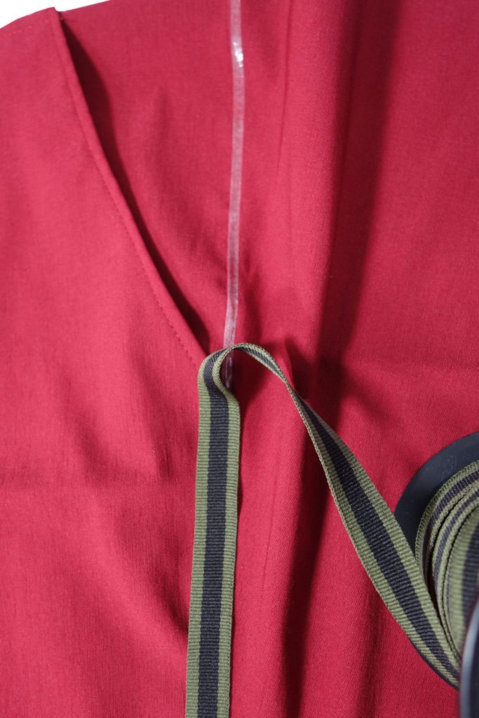 Streifenband aufnähen