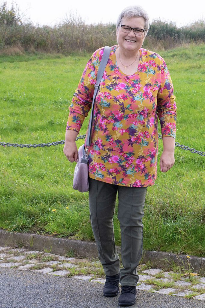 Schnittmusterkonzepte Blusenshirt und Komforthose